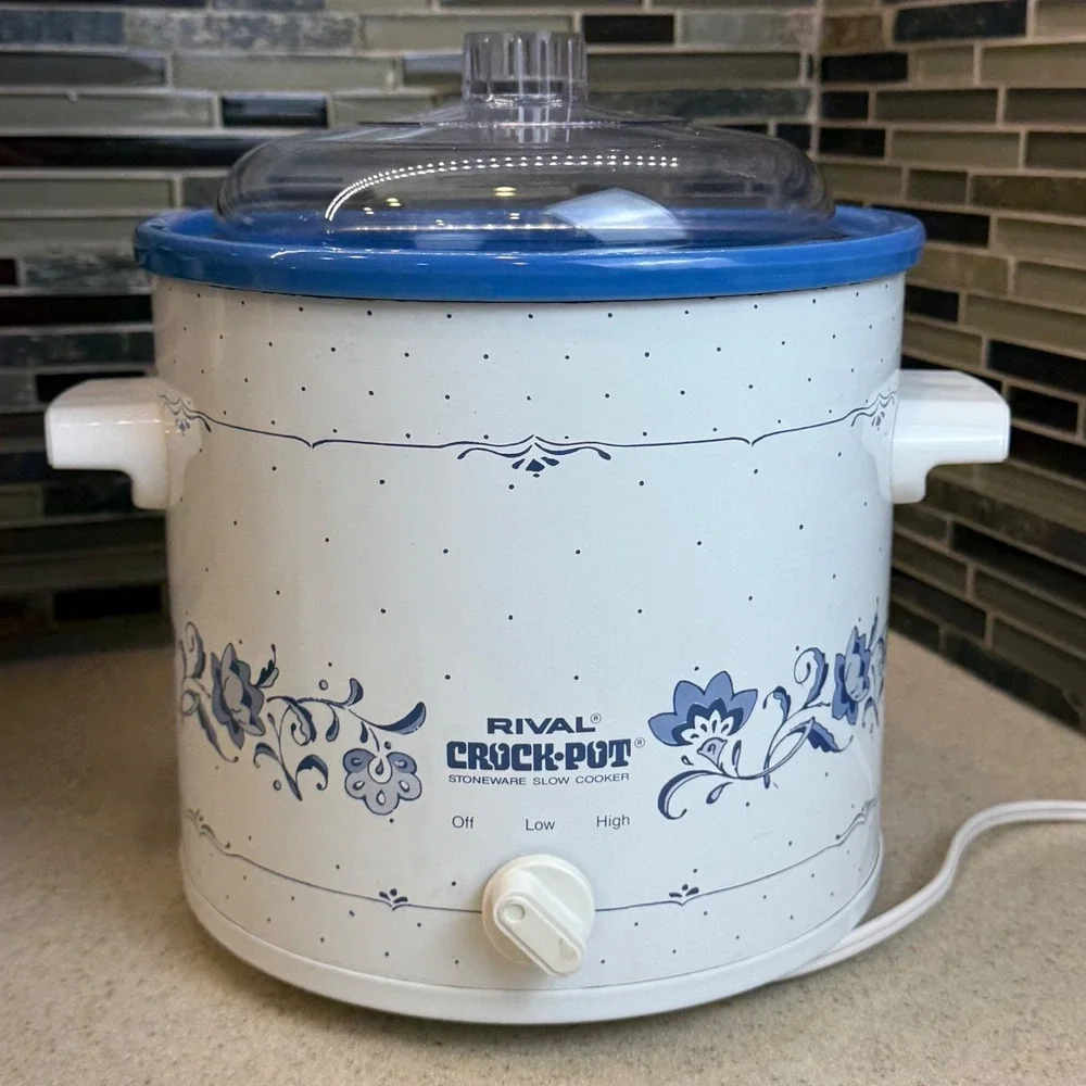 Vintage Rival Crock-Pot 3.5 Qt Slow Cooker Blue Cornflower‎ Floral Model 3100/2